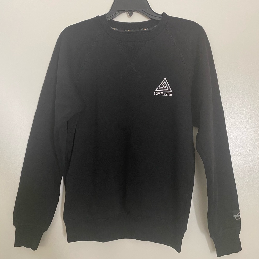 Round neck cozy sweater